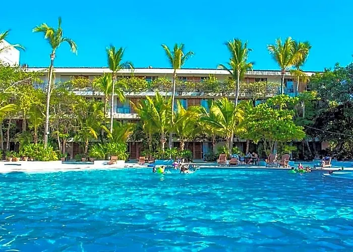 Hotel Paraiso 3*