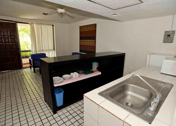 Paraiso Hotel 3*